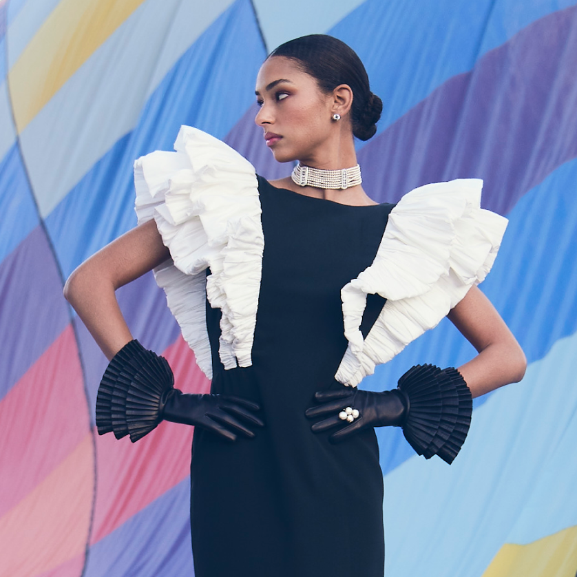 Petticoat Leather Statement Glove black