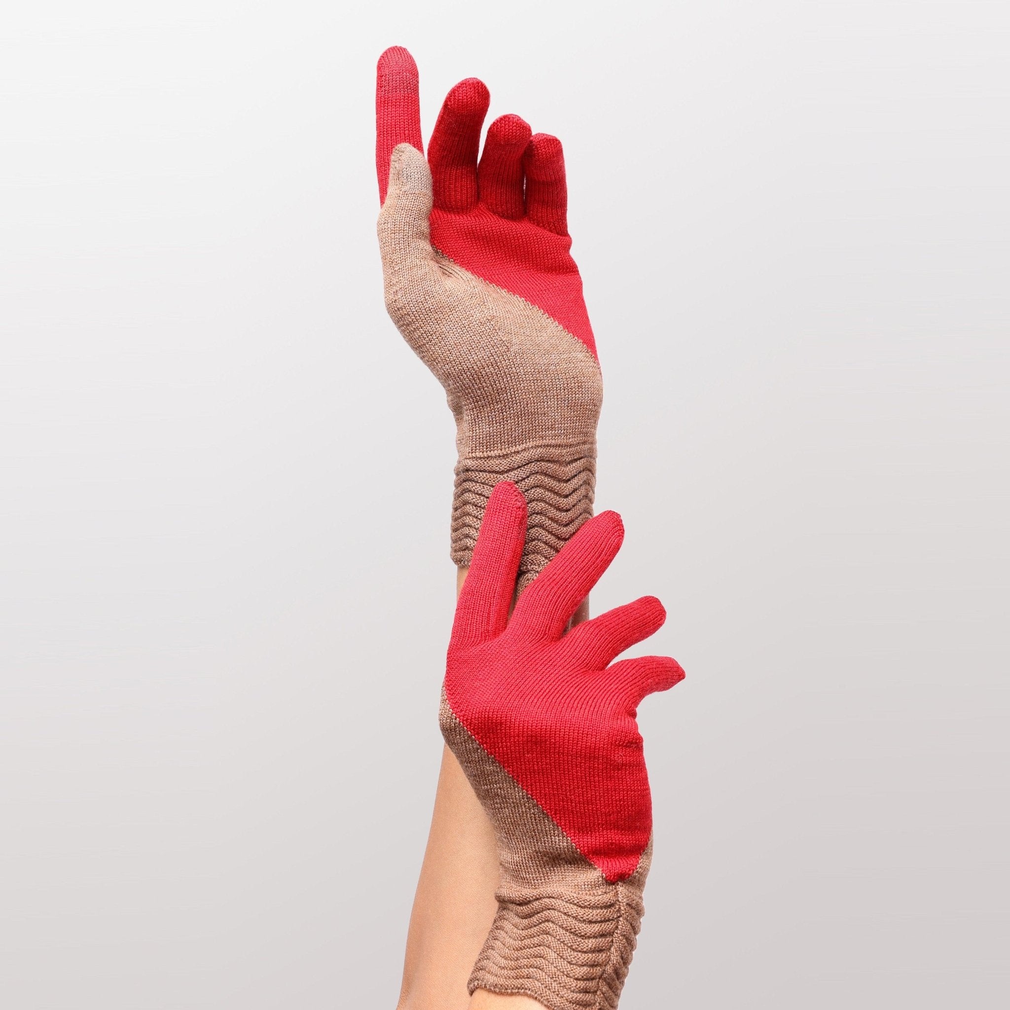Tech Gallery Wool Gloves by Seymoure Gloves.