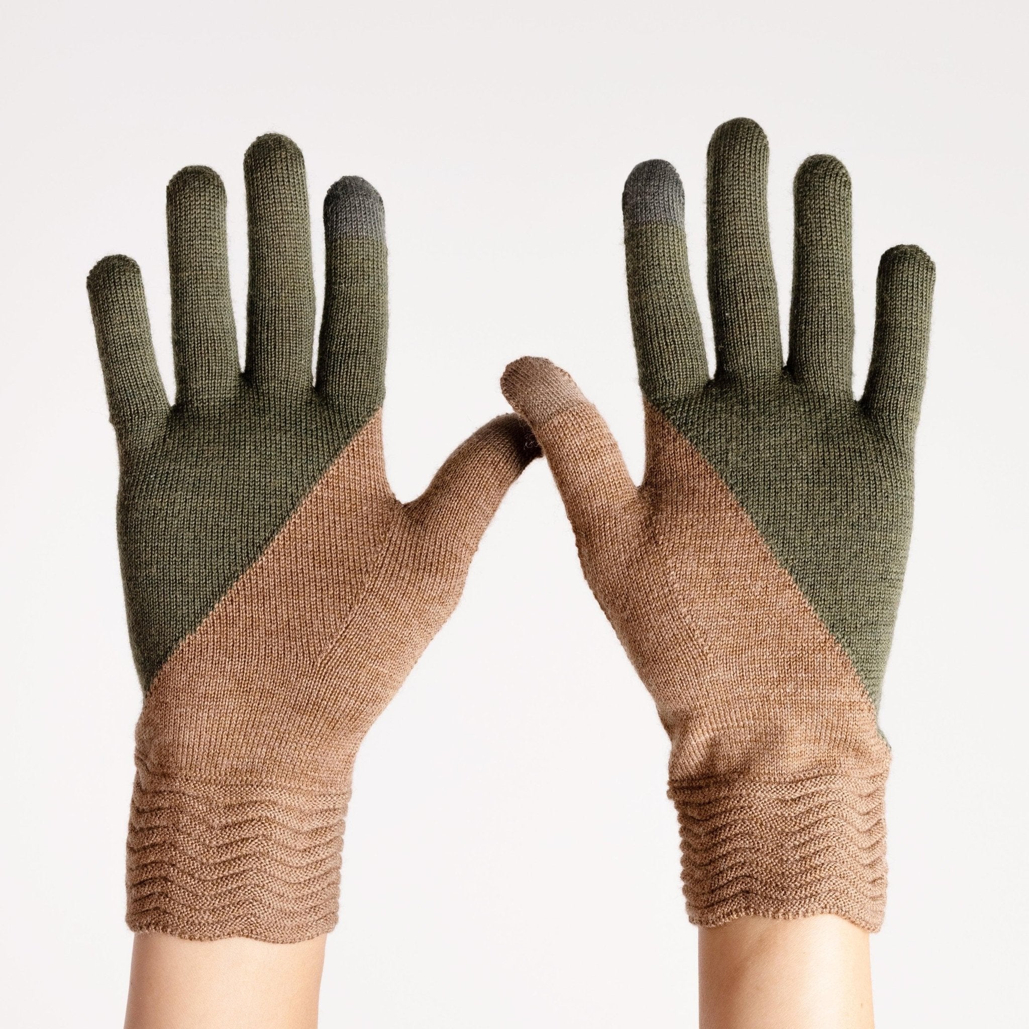 Tech Gallery Wool Gloves by Seymoure Gloves.