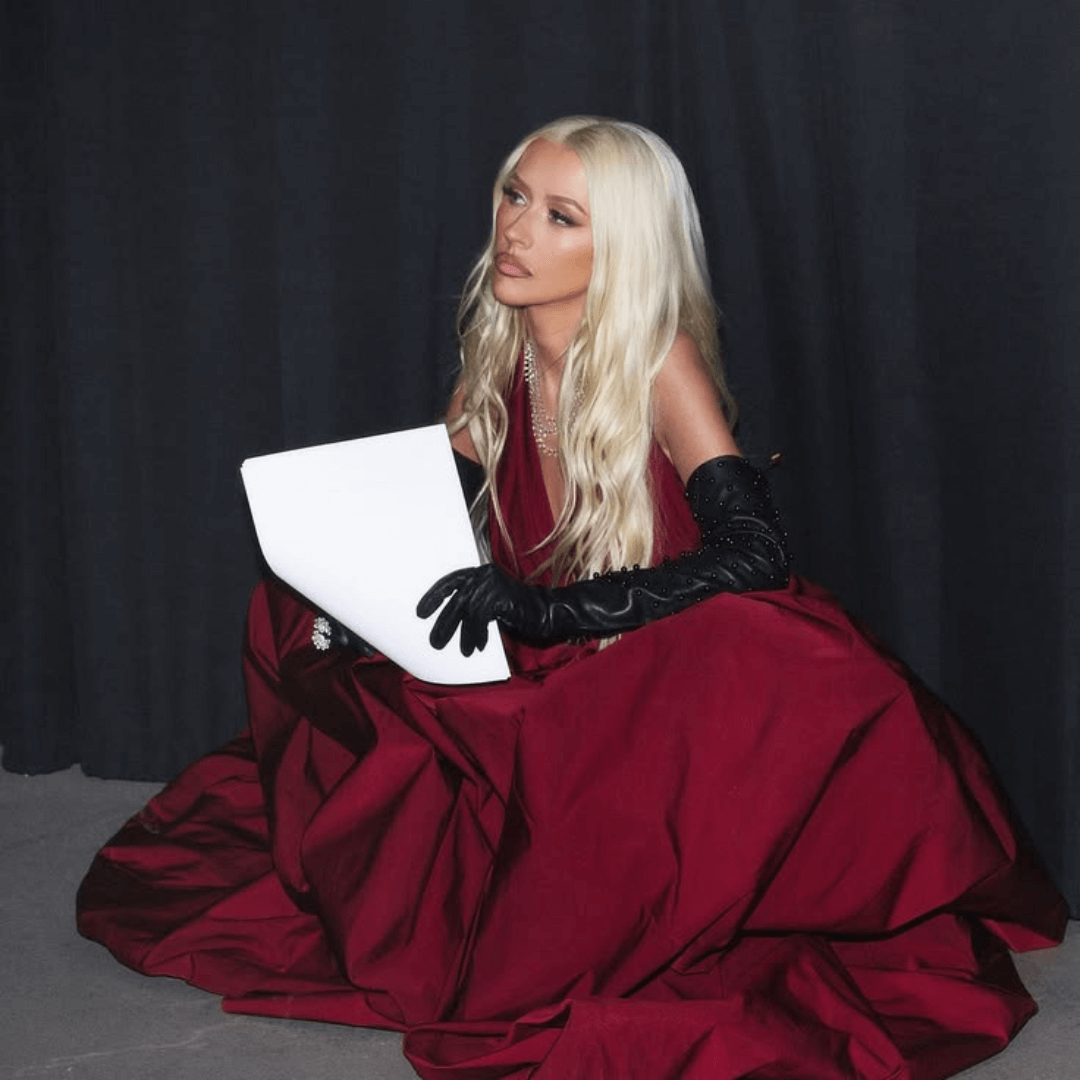 Extended Runway Opera Glove