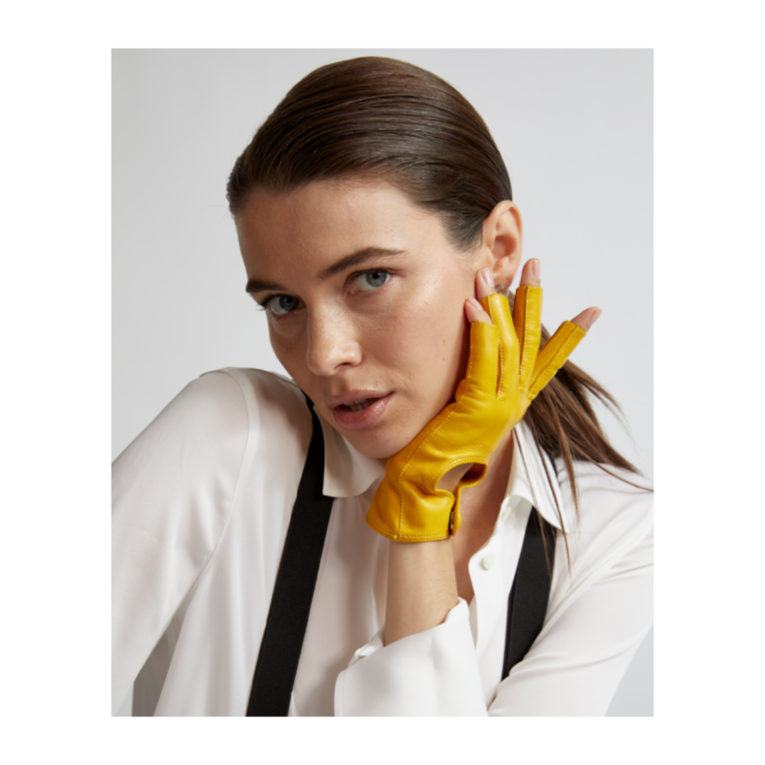 3/4 YELLOW FINGERLESS LEATHER DRIVING GLOVES