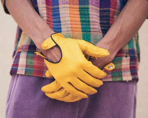 Yellow leather men's driving gloves, male driving gloves.