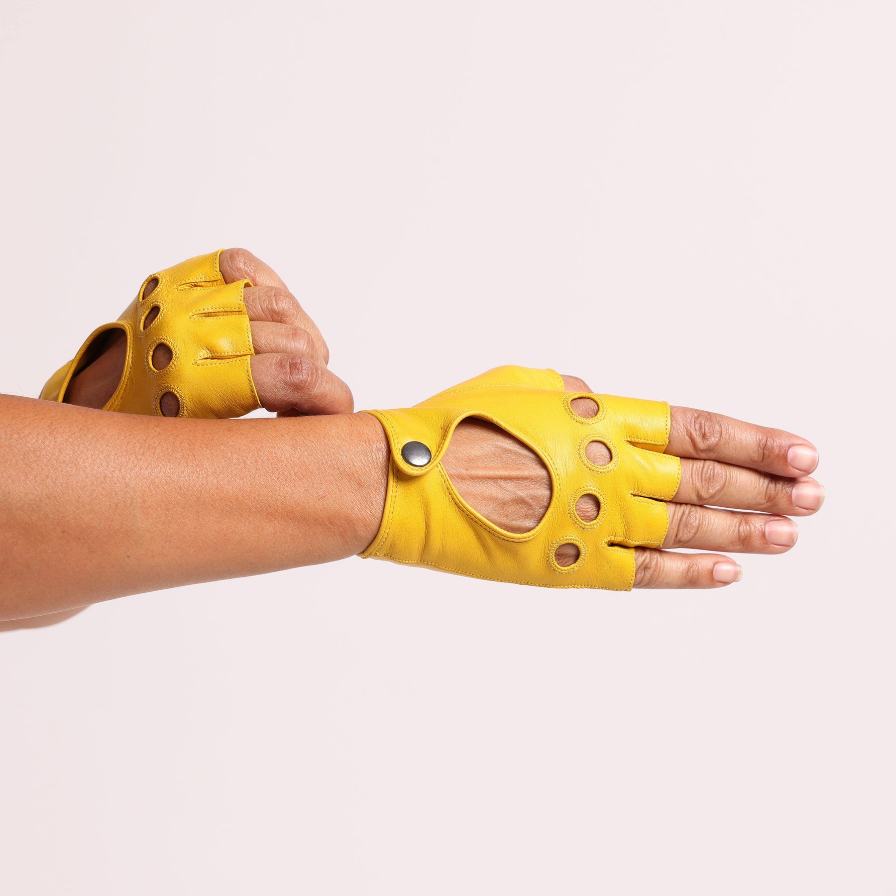 Emily Glove in Taxi Yellow. Yellow gloves, yellow gloves leather and yellow fingerless gloves.